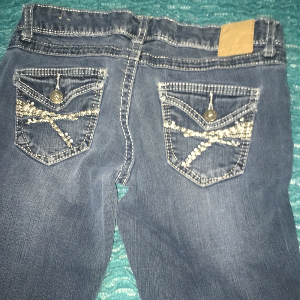 Jeans - Picture 2 of 4